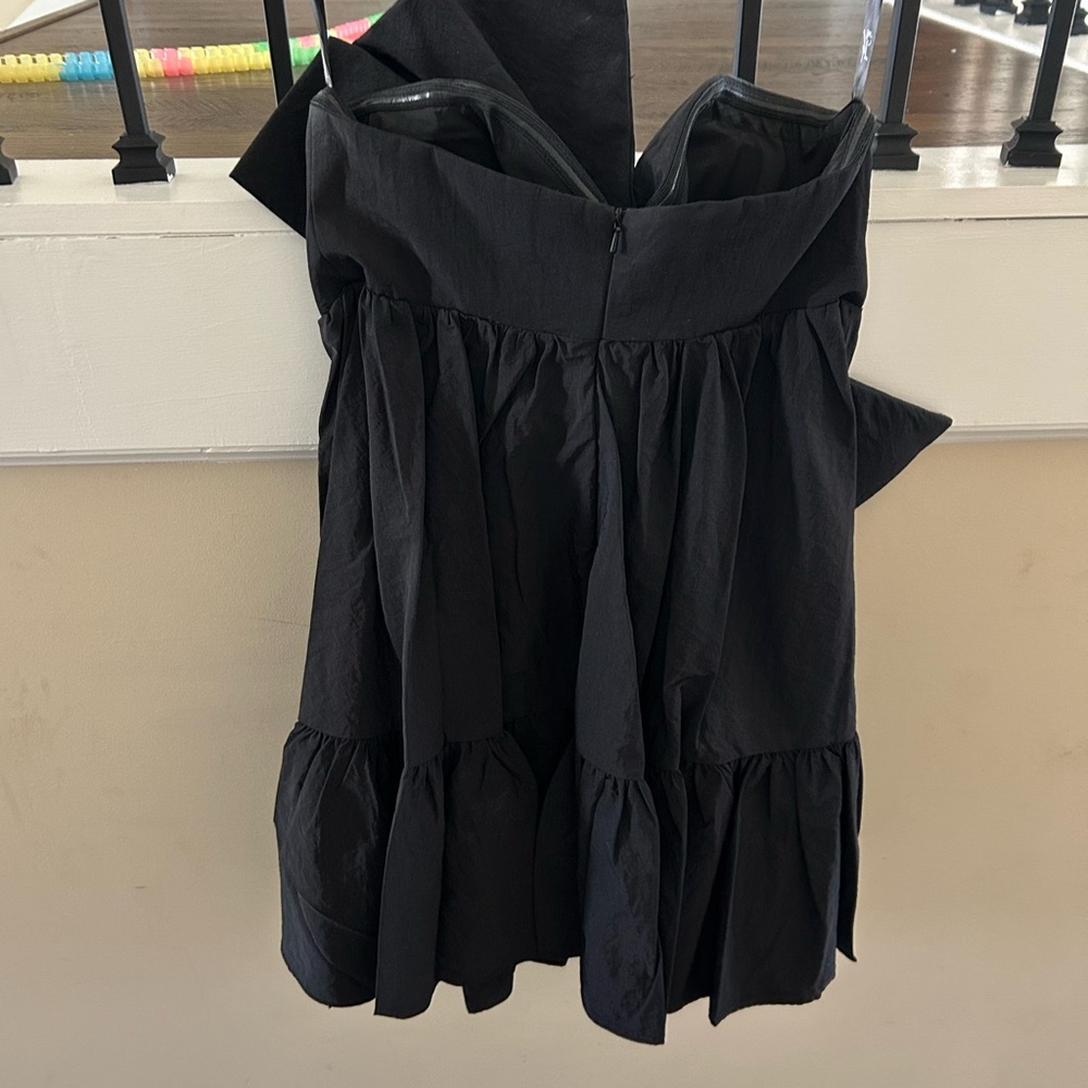 Mac Duggal Black One-Shoulder Dress - Picture 6 of 6